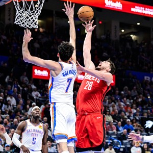 九游体育下载-申京三双杜兰特20分 火箭客场15分逆转雷霆